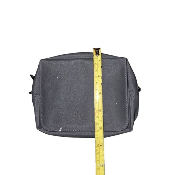 Mary Kay travel cosmetics bag - Picture 5 of 7